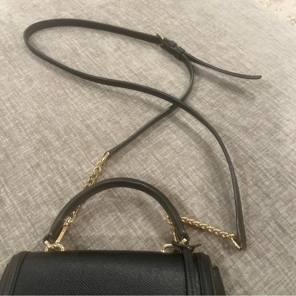 Michael Michael Kors Jet Set Extra-Small Crossbody Holliday black and gold - Picture 6 of 11